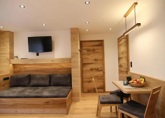 فندق مبيت وإفطار Gaestehaus Bliem 3*